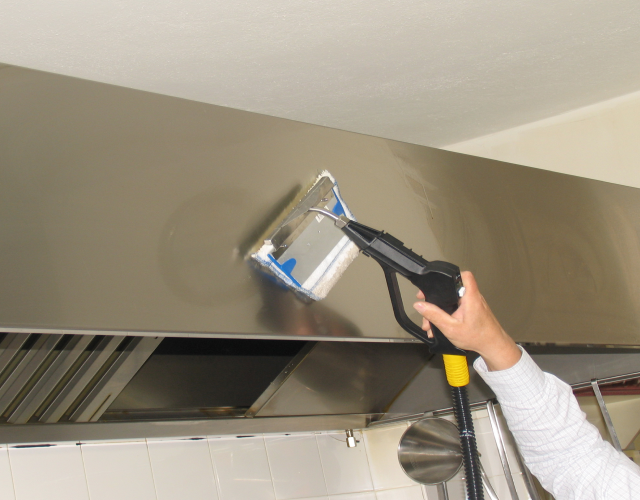 Image showcasing Duplex's cleaning technology for efficiently dissolving and removing oil and dirt from canopies in restaurant environments.