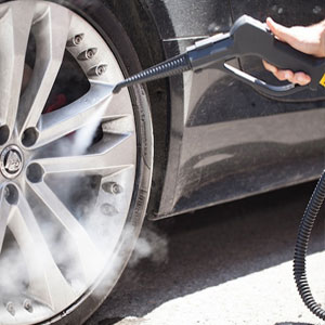 Image demonstrating Duplex Cleaning Machines' effective solutions for cleaning and restoring the shine of alloy wheels.