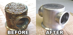 Image illustrating the efficient removal of stubborn stains and grease before and after cleaning.
