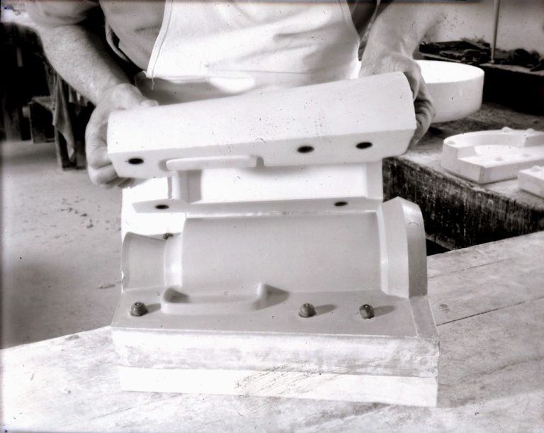 Photo Image: Machine, Tiles