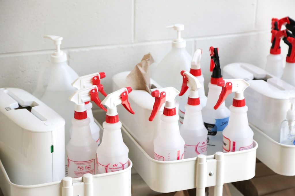 Photo cleaning spray
